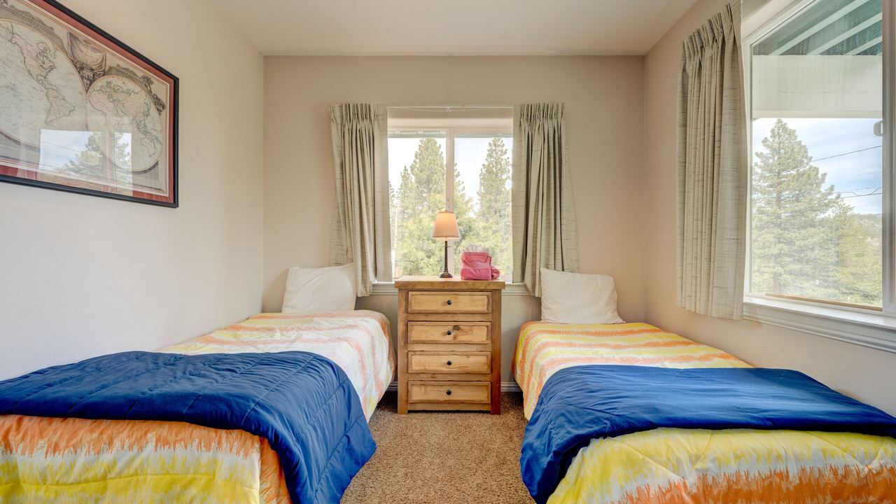 Photo of Bedroom in Mountain View Estates