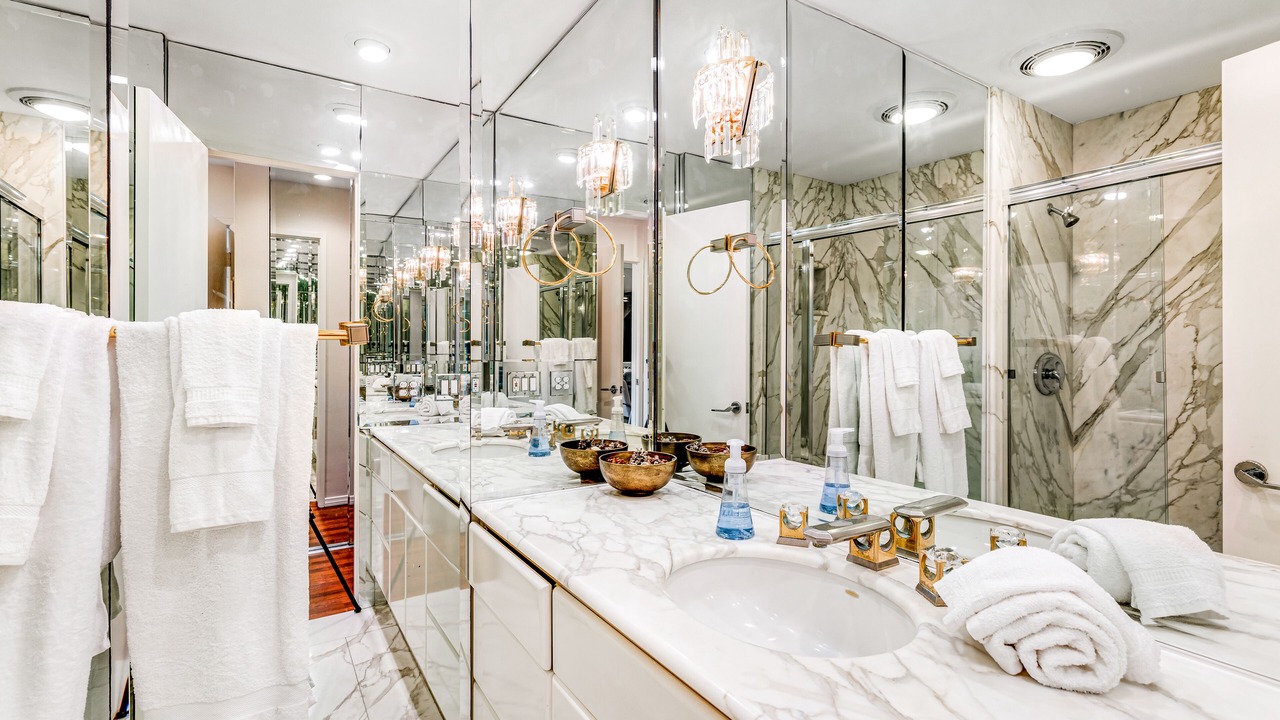 Photo of Bathroom in Santa Ana Heights