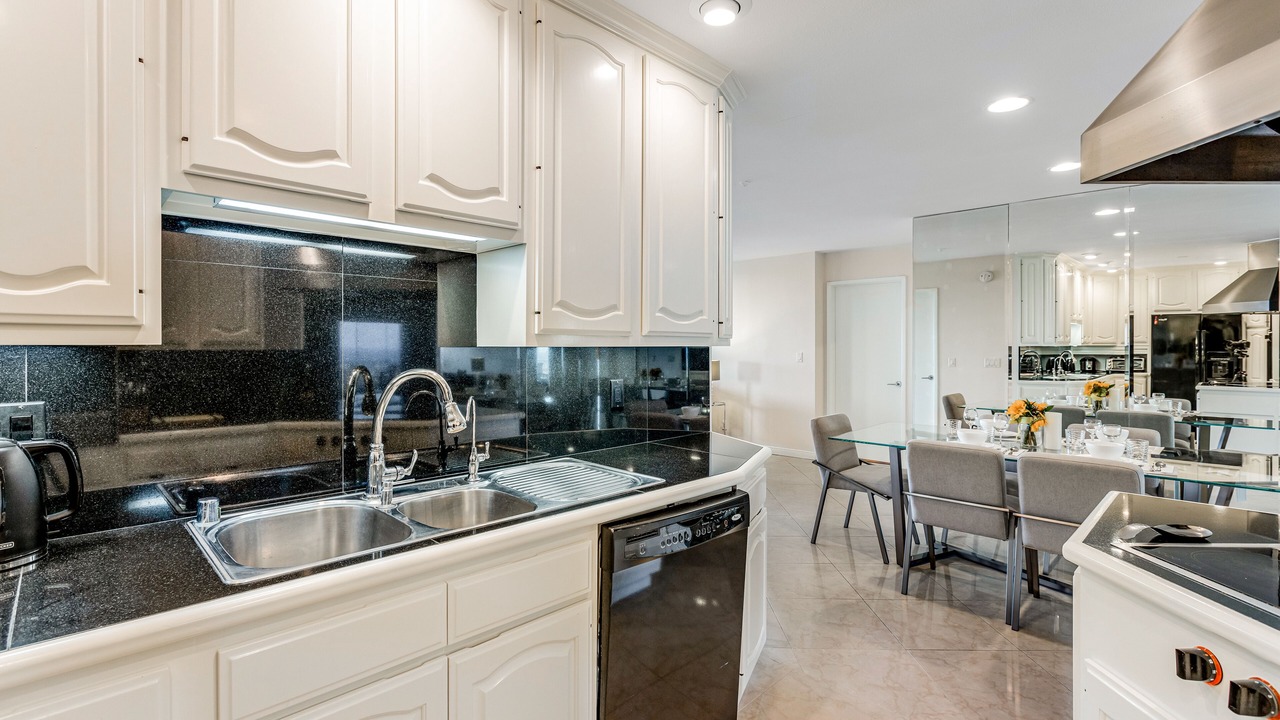 Photo of Kitchen in Santa Ana Heights