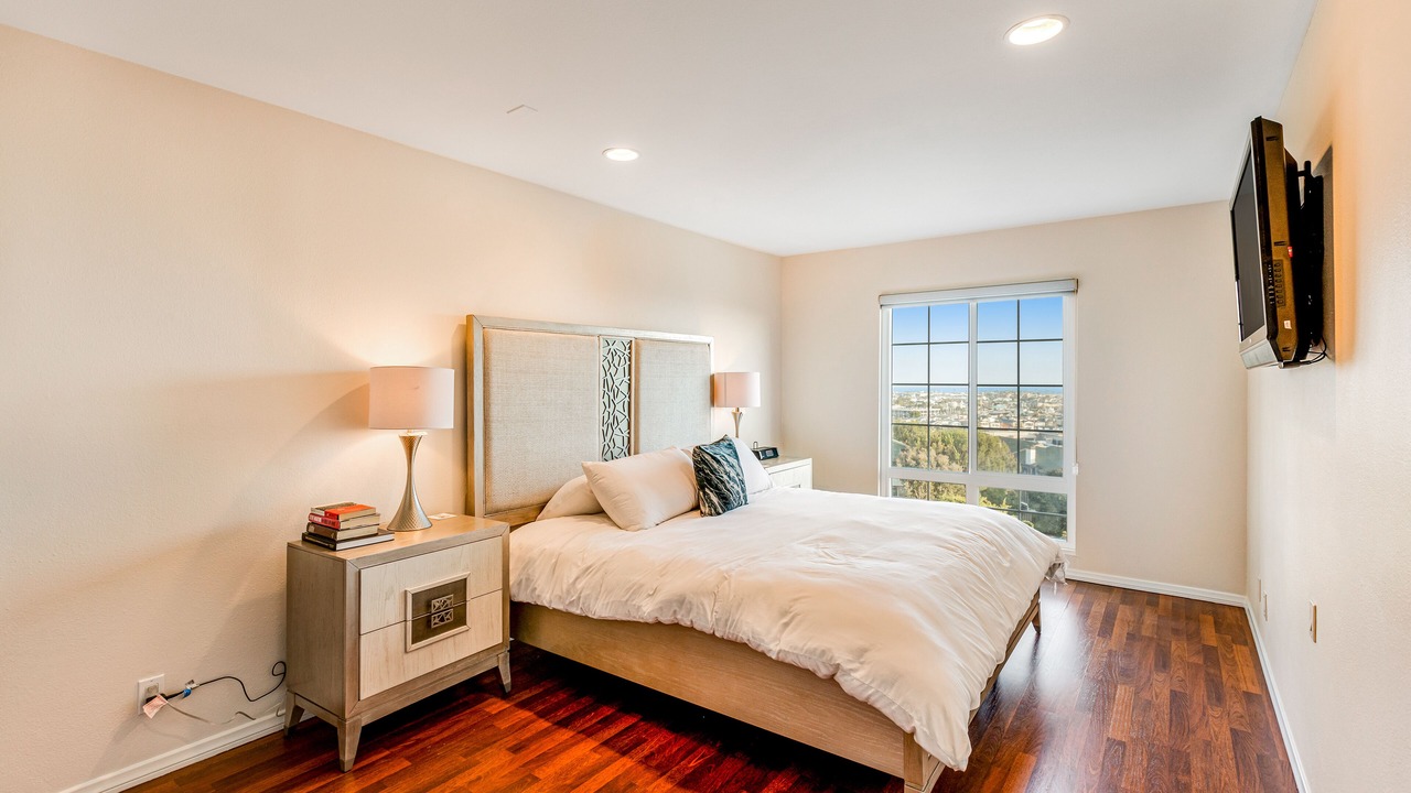 Photo of Bedroom in Santa Ana Heights