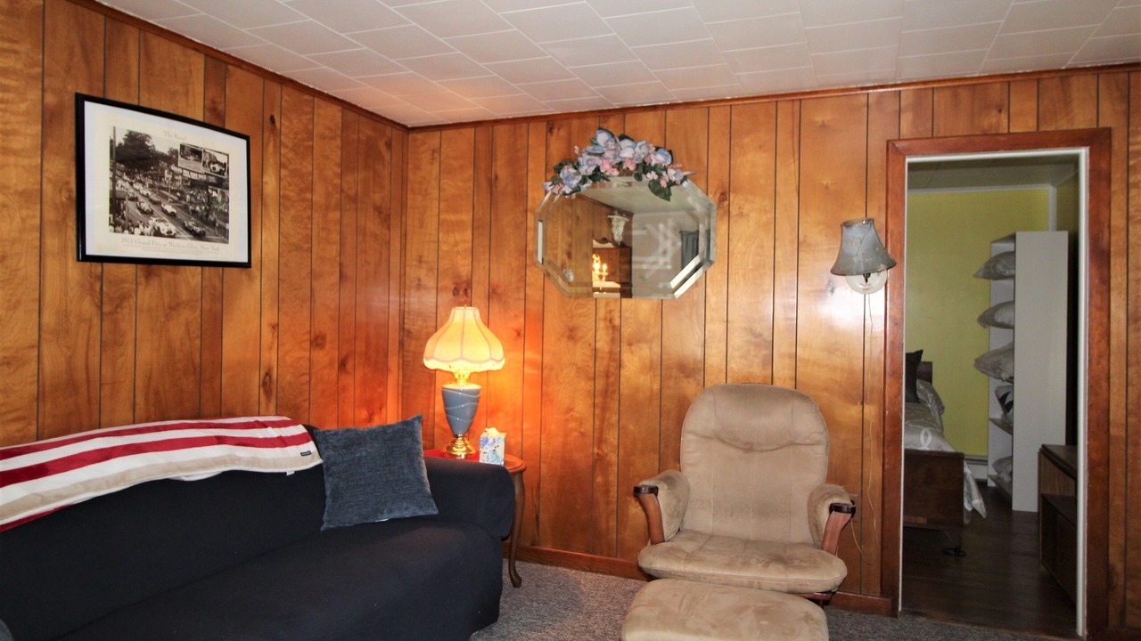 Photo of Livingroom in Montour Falls