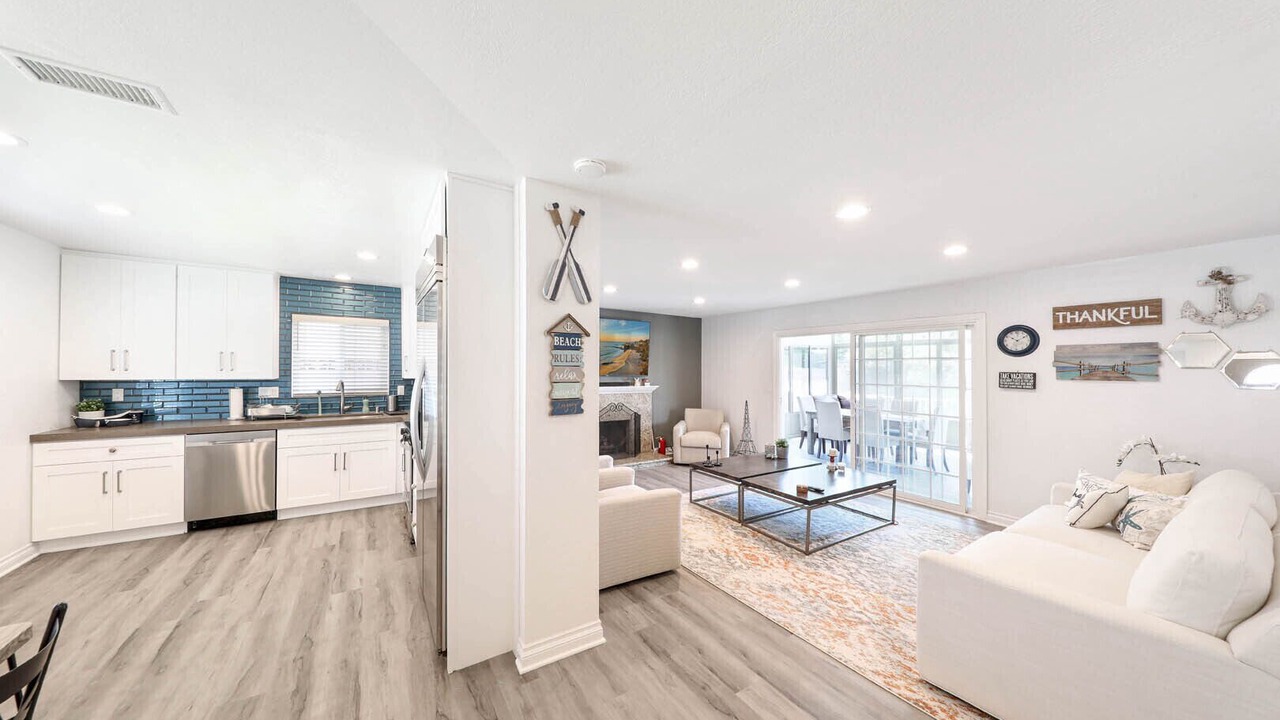Photo of Livingroom in Huntington Beach