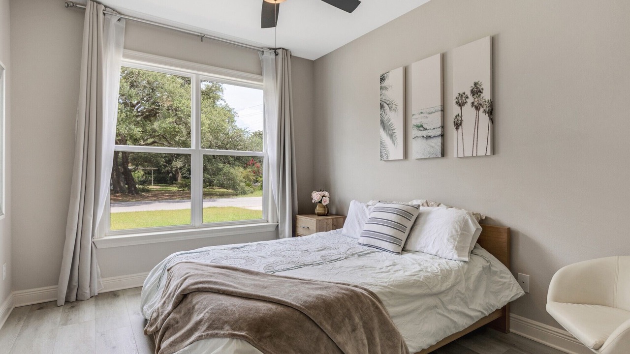 Photo of Bedroom in Ono Island