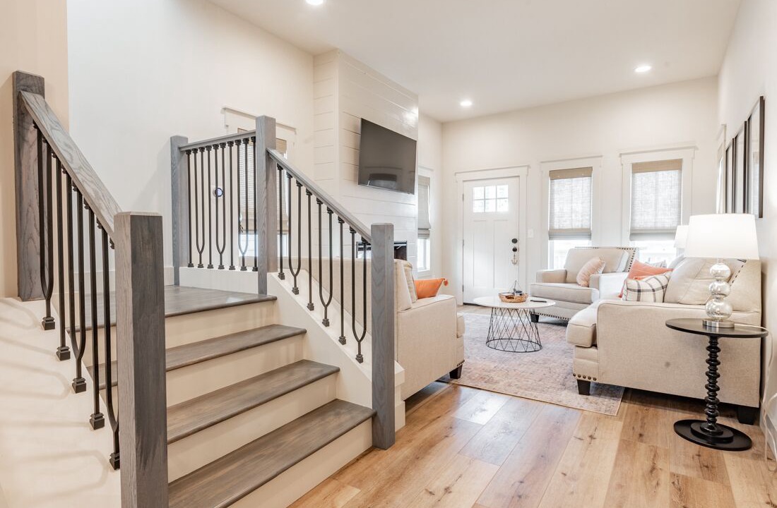 Photo of Livingroom in Guntersville