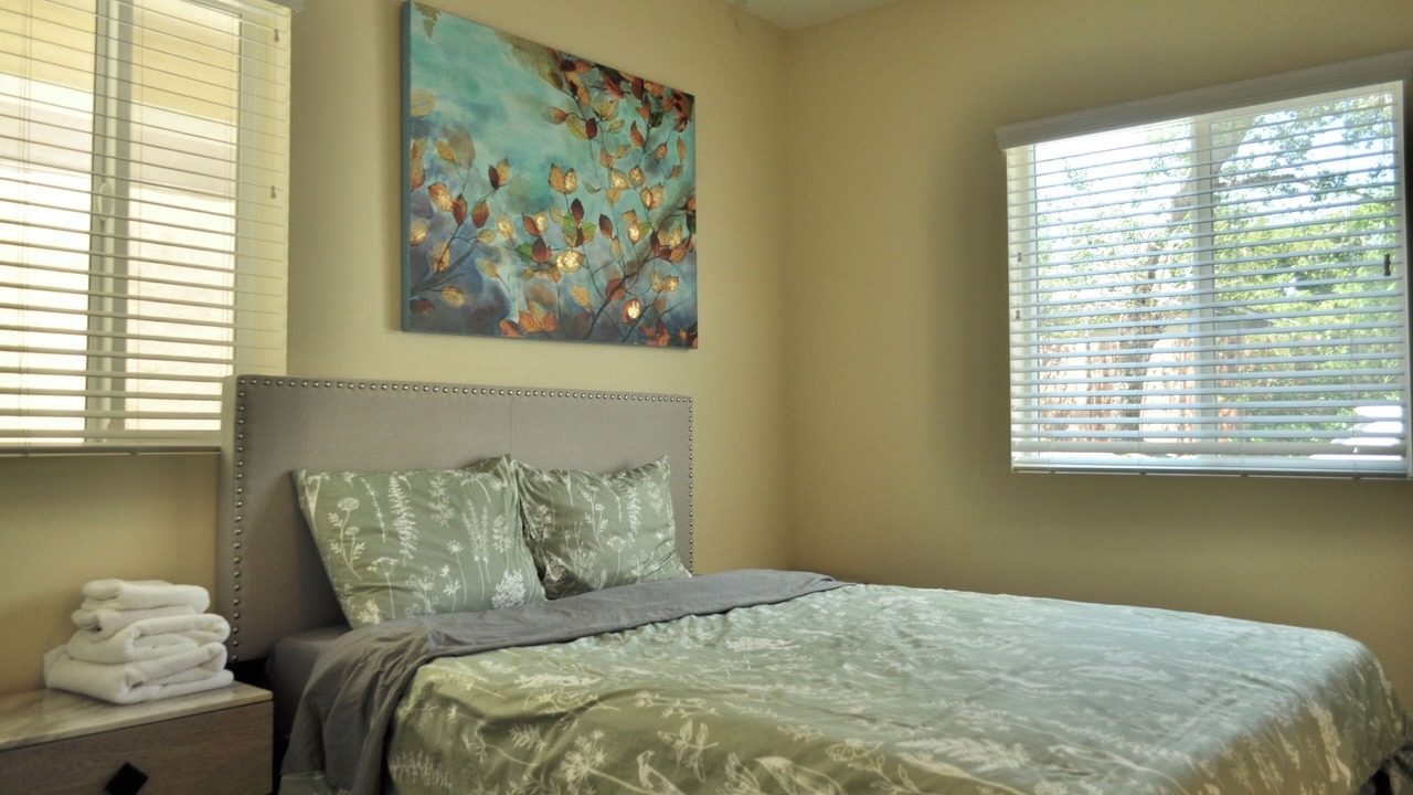 Photo of Bedroom in North Central