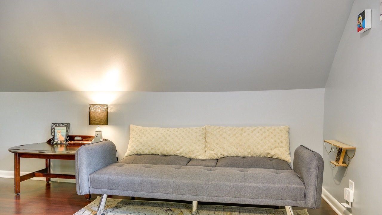 Photo of Livingroom in East Raleigh
