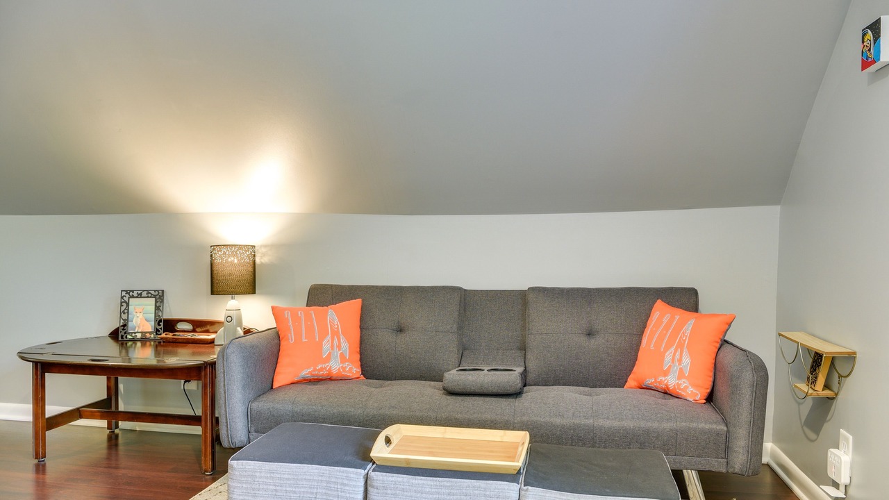 Photo of Livingroom in East Raleigh