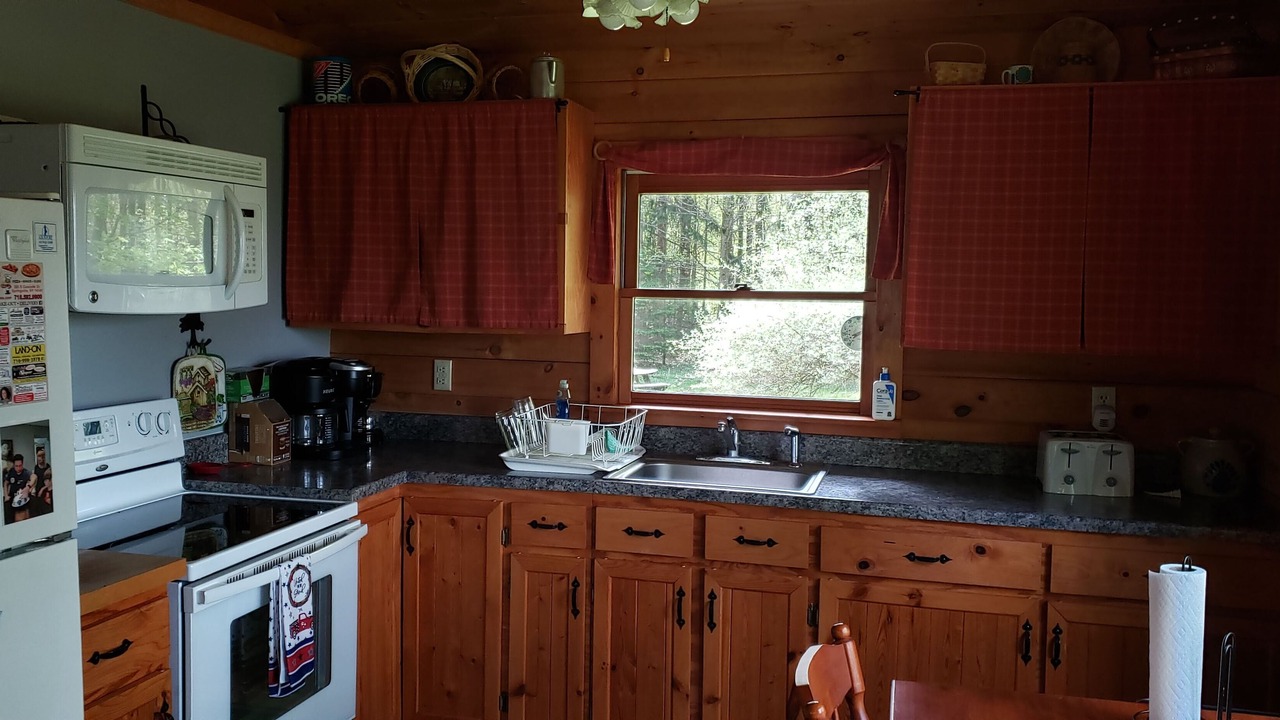 Photo of Kitchen in Farmersville Station