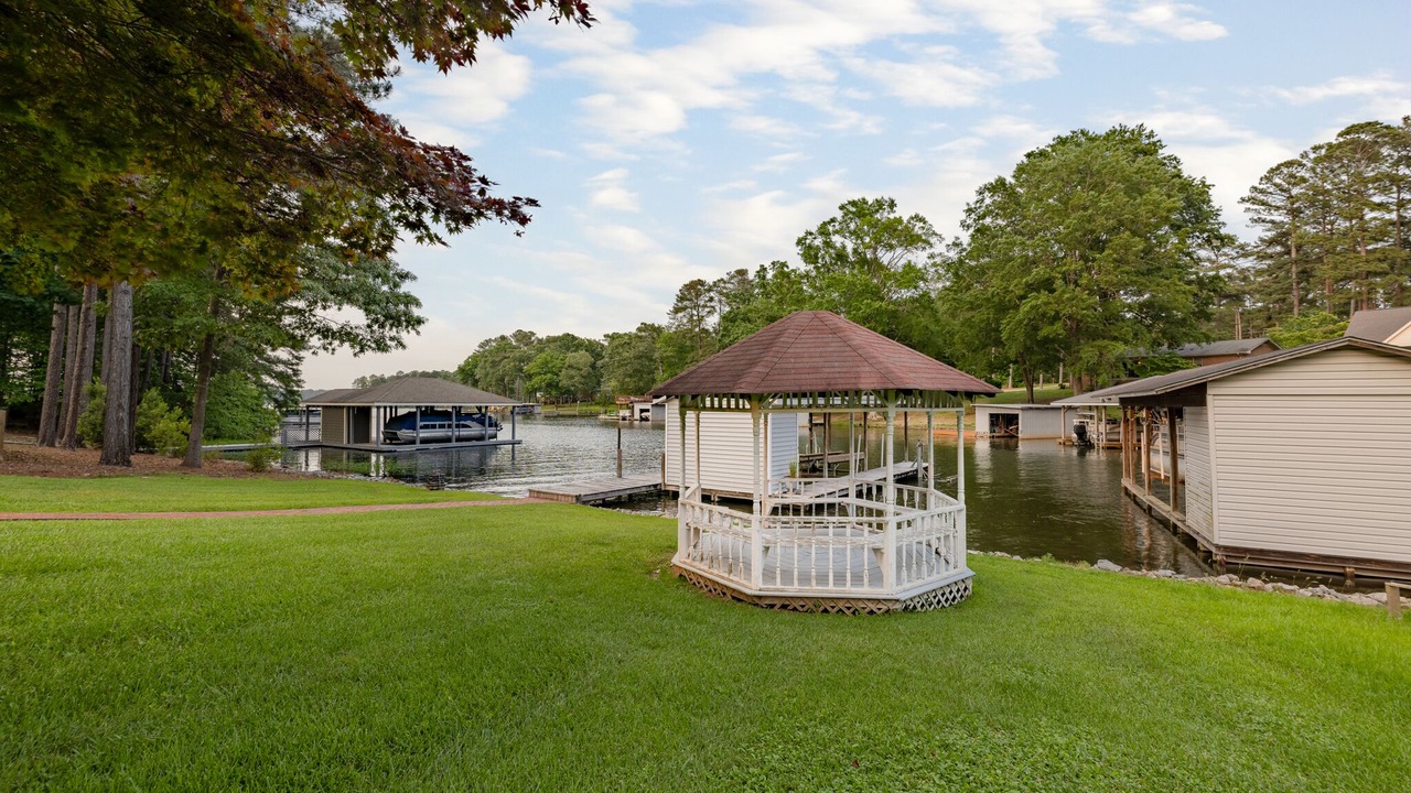 Photo of Outdoor in Myrick Estates