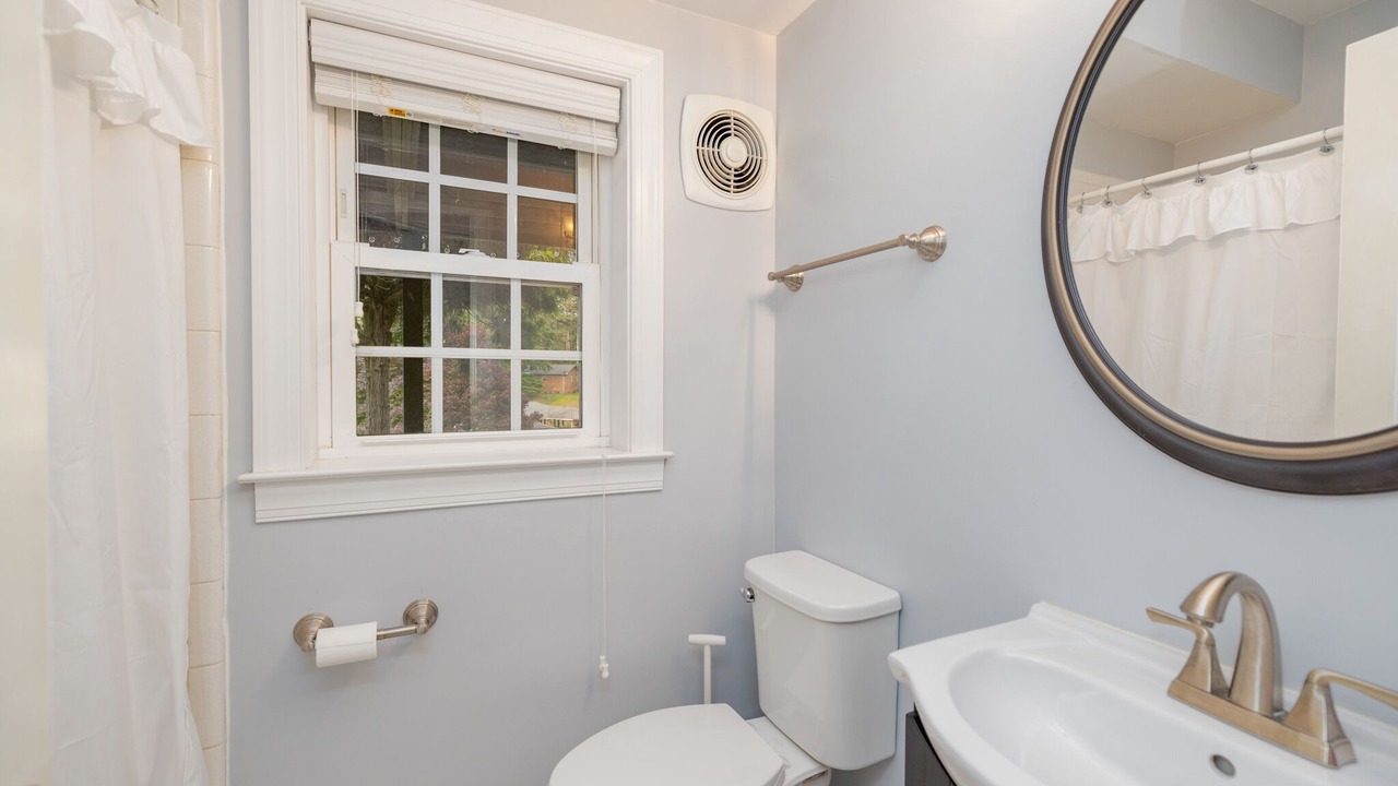 Photo of Bathroom in Myrick Estates