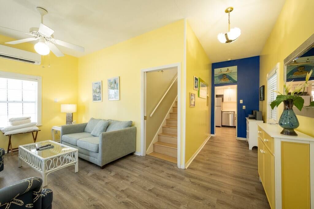 Photo of Livingroom in Old Town
