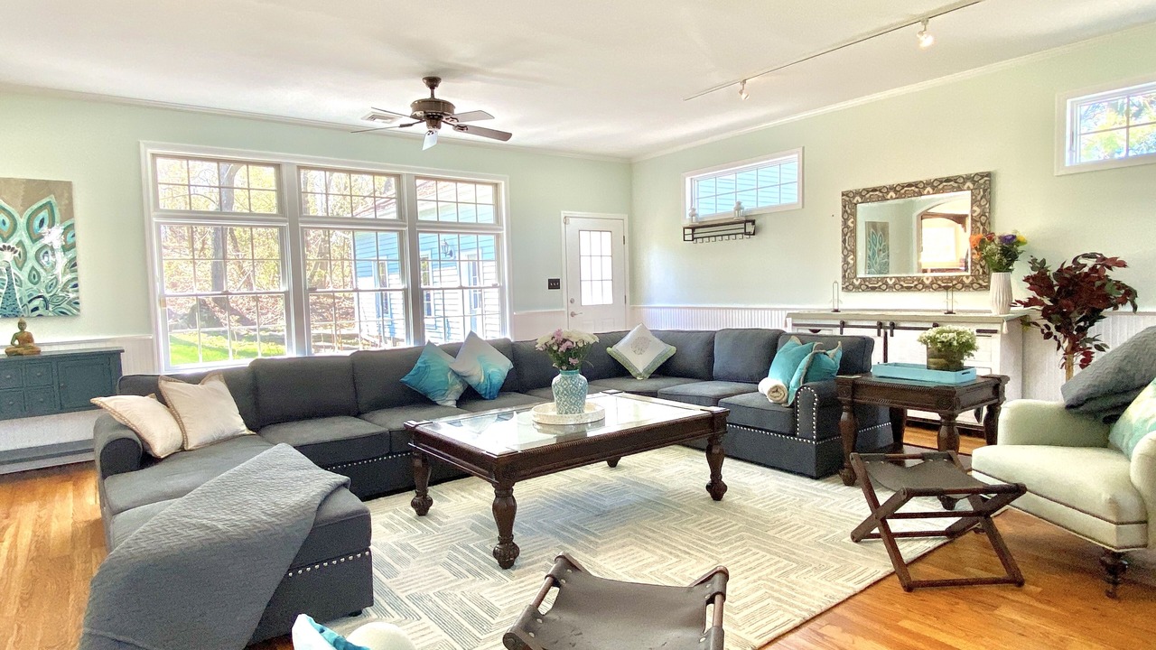 Photo of Livingroom in Warwick