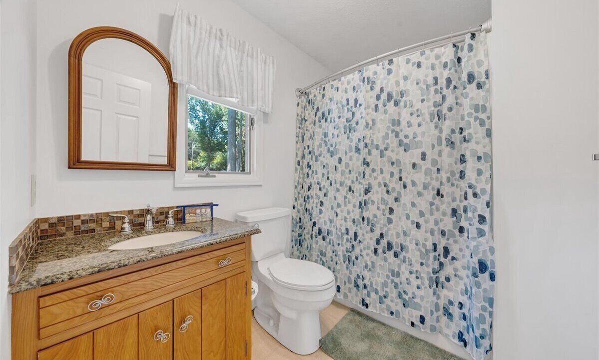 Photo of Bathroom in Smith Mountain Lake