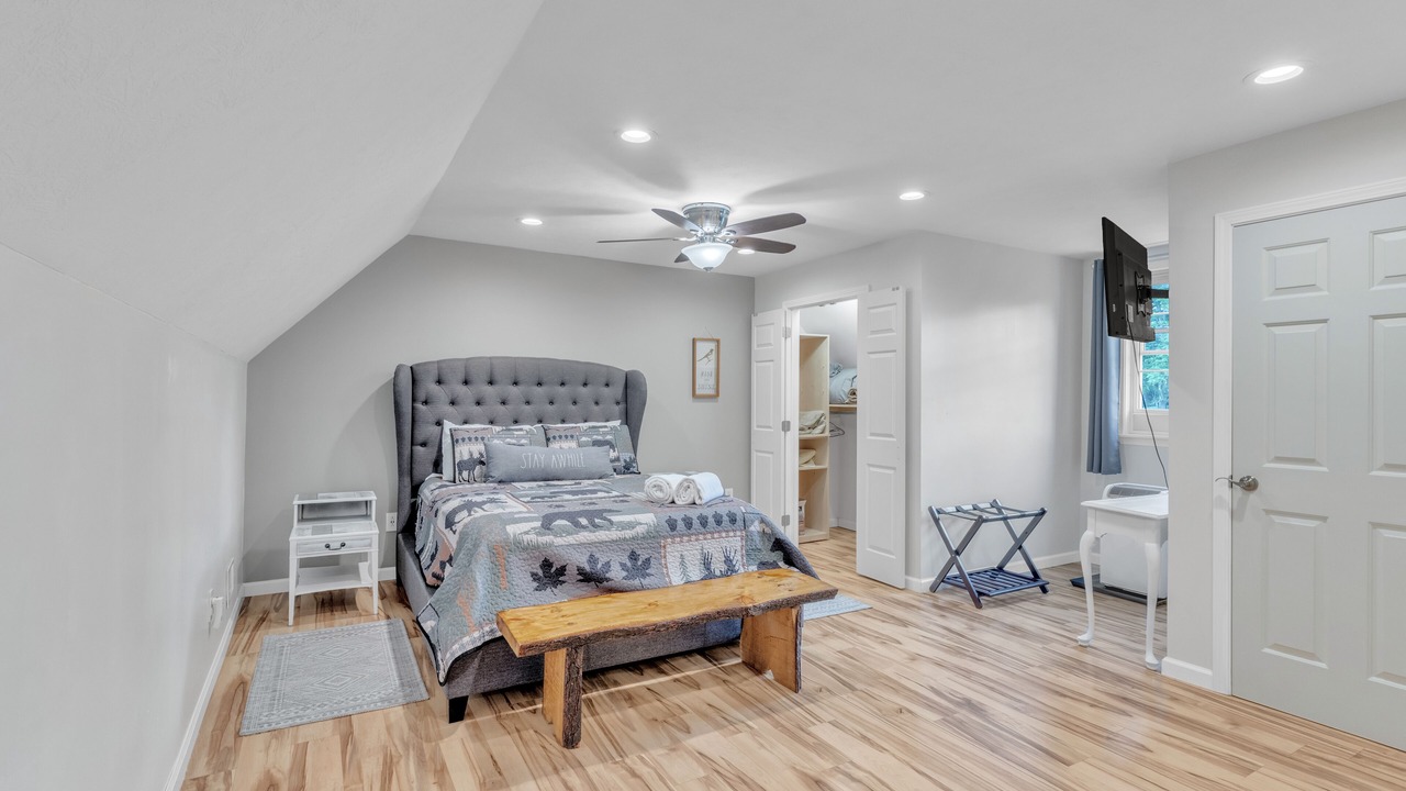 Photo of Bedroom in Springwater