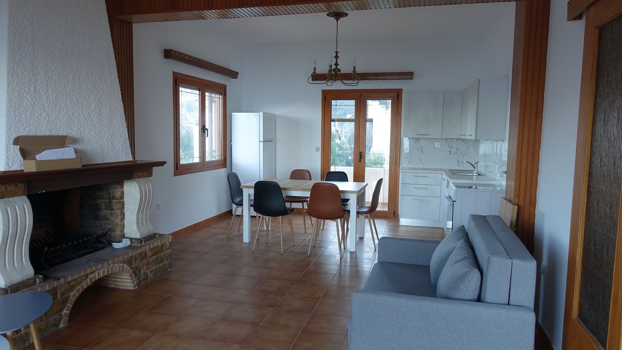 Photo of Livingroom in Troizinia