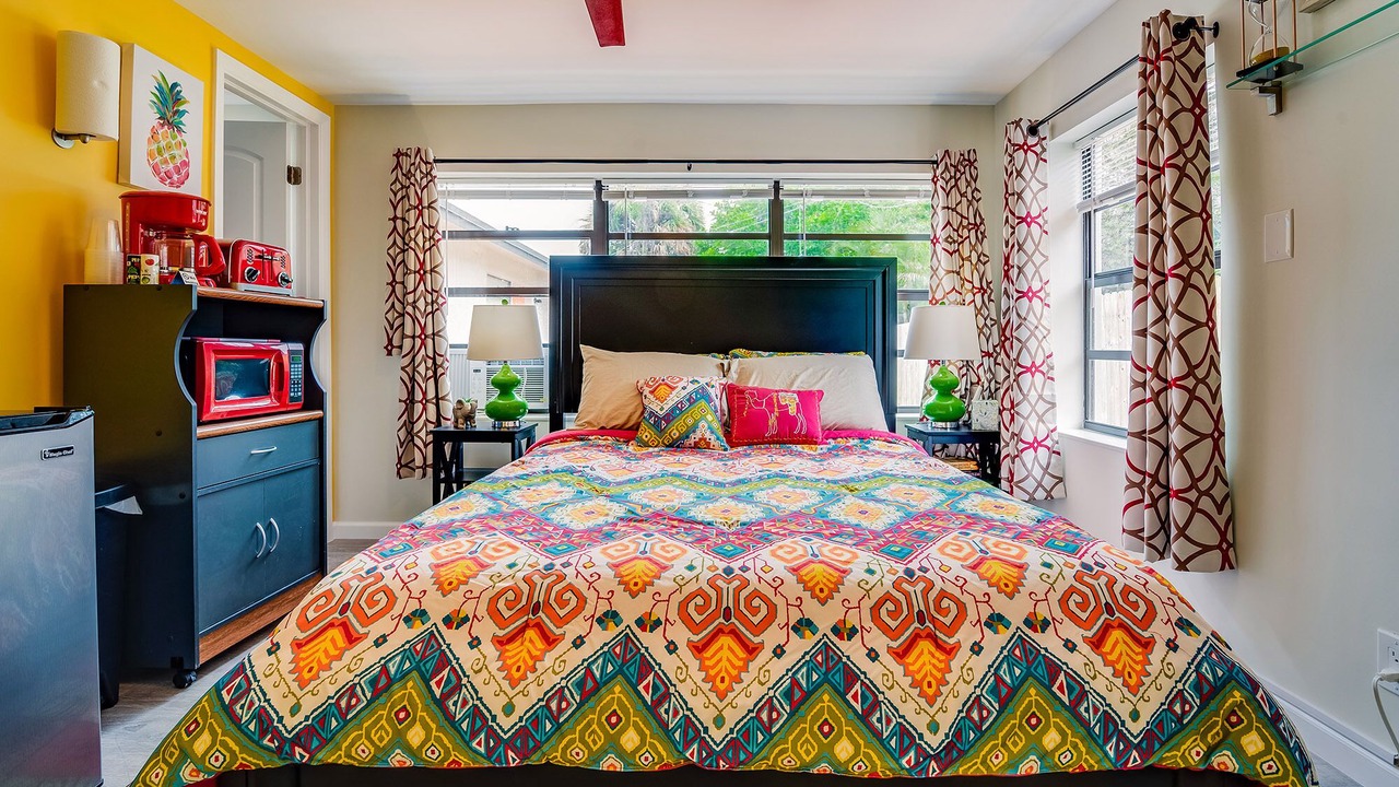 Photo of Bedroom in Middle River Terrace