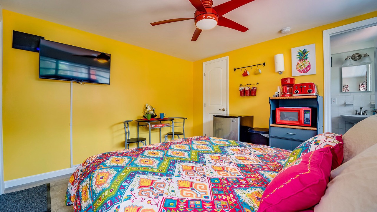 Photo of Bedroom in Middle River Terrace