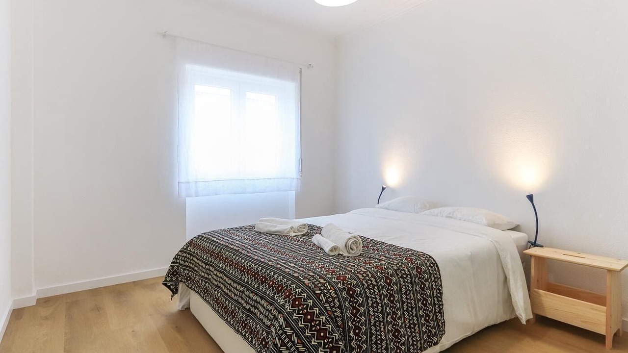 Photo of Bedroom in Cacilhas