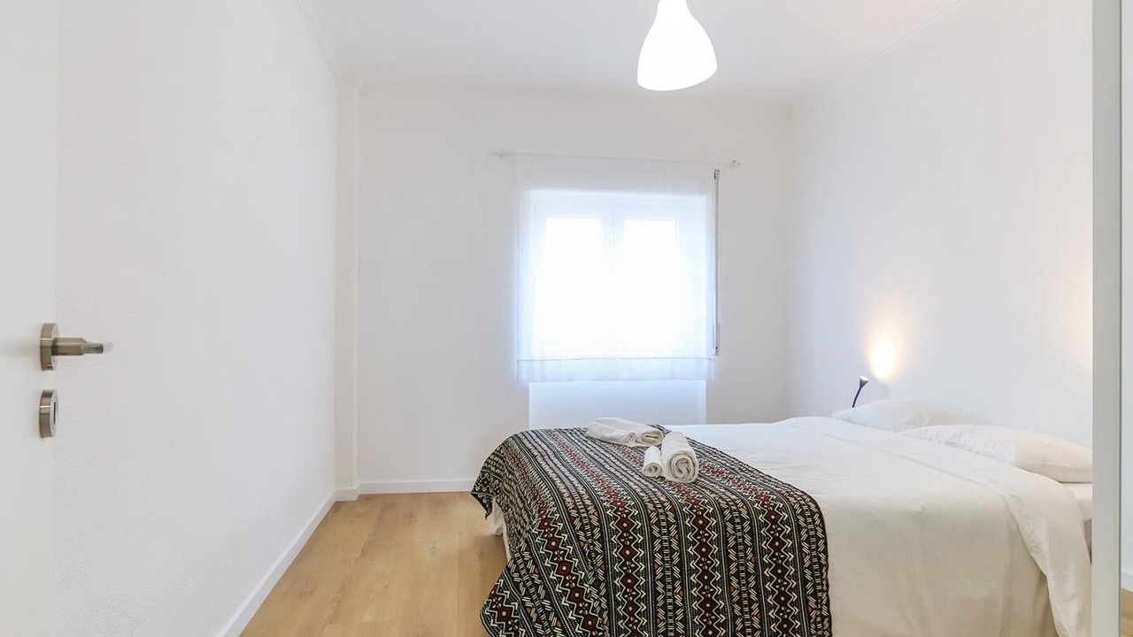 Photo of Bedroom in Cacilhas