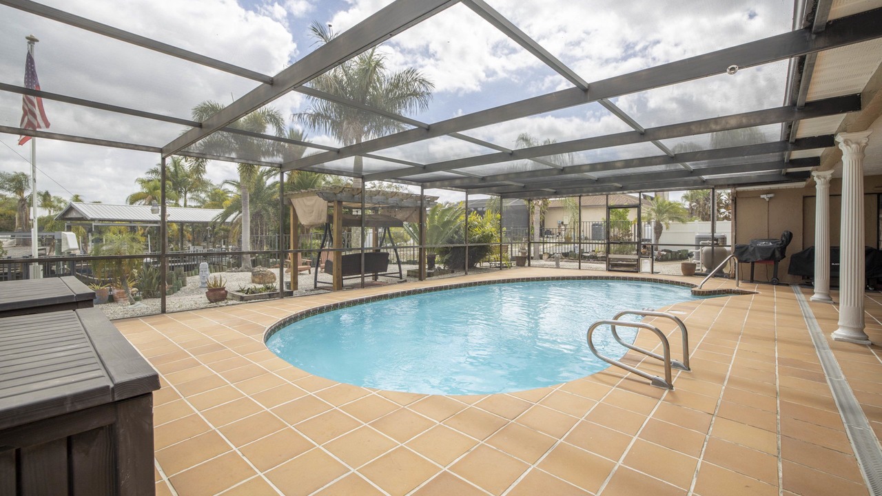 Photo of Outdoor in Apollo Beach