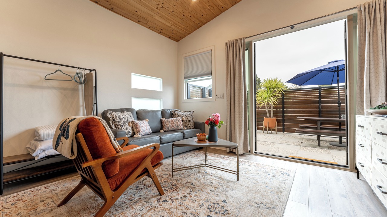 Photo of Livingroom in Thousand Oaks