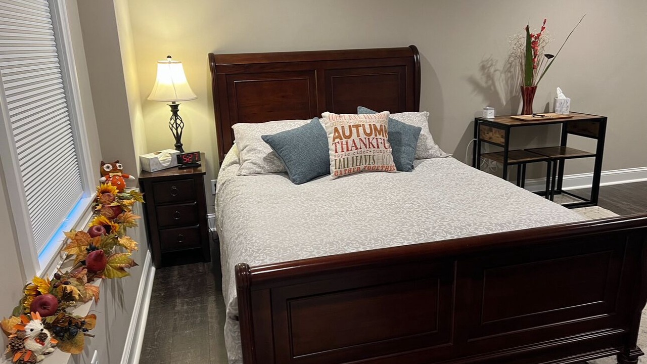 Photo of Bedroom in Town of Lloyd