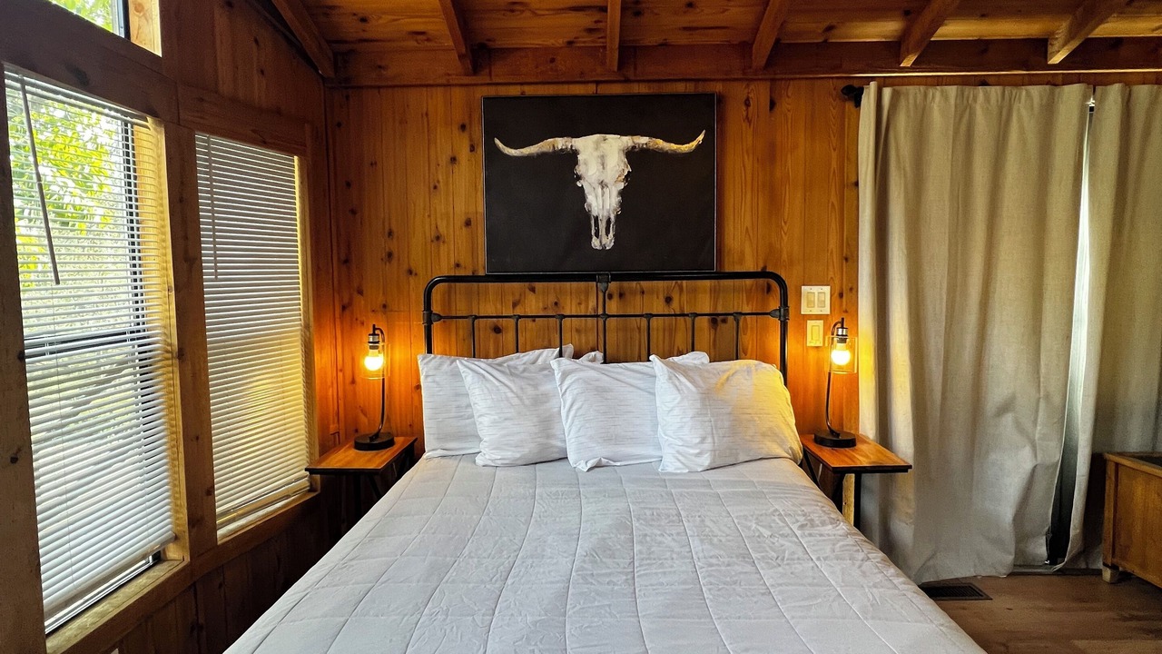 Photo of Bedroom in Three Rivers