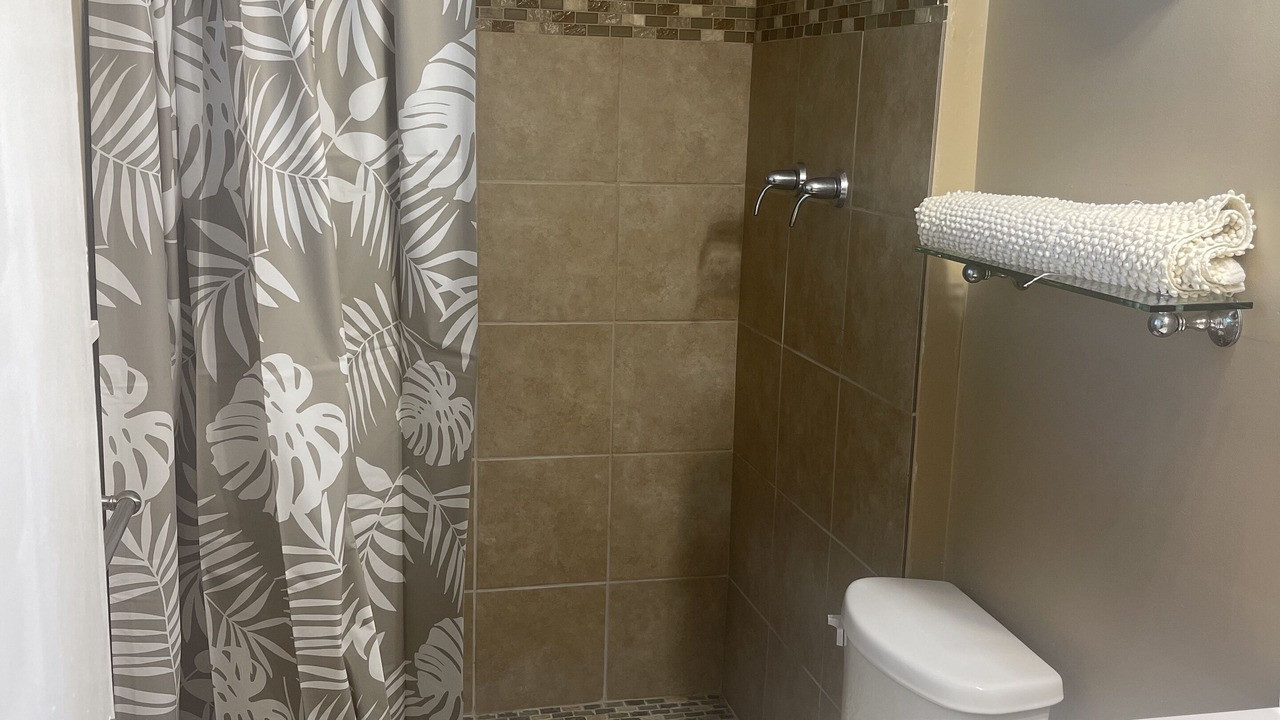 Photo of Bathroom in Long Beach