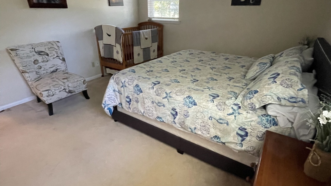 Photo of Bedroom in Long Beach