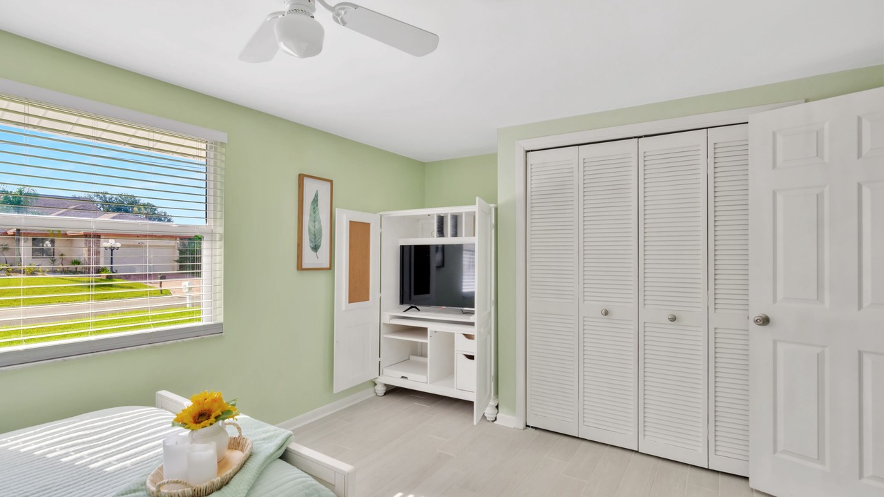 Photo of Bedroom in Apollo Beach