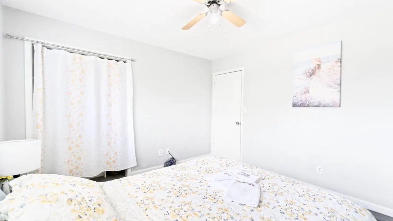 Photo of Bedroom in Northeast Pensacola