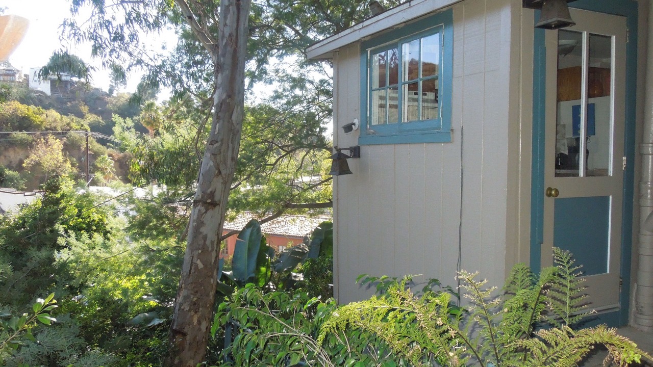 Photo of Others in Beachwood Canyon