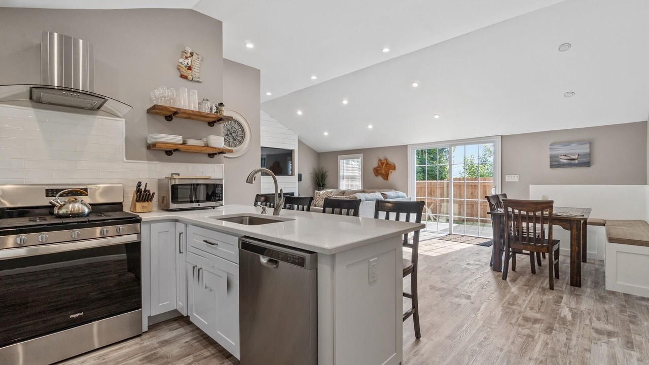 Photo of Kitchen in Newburgh