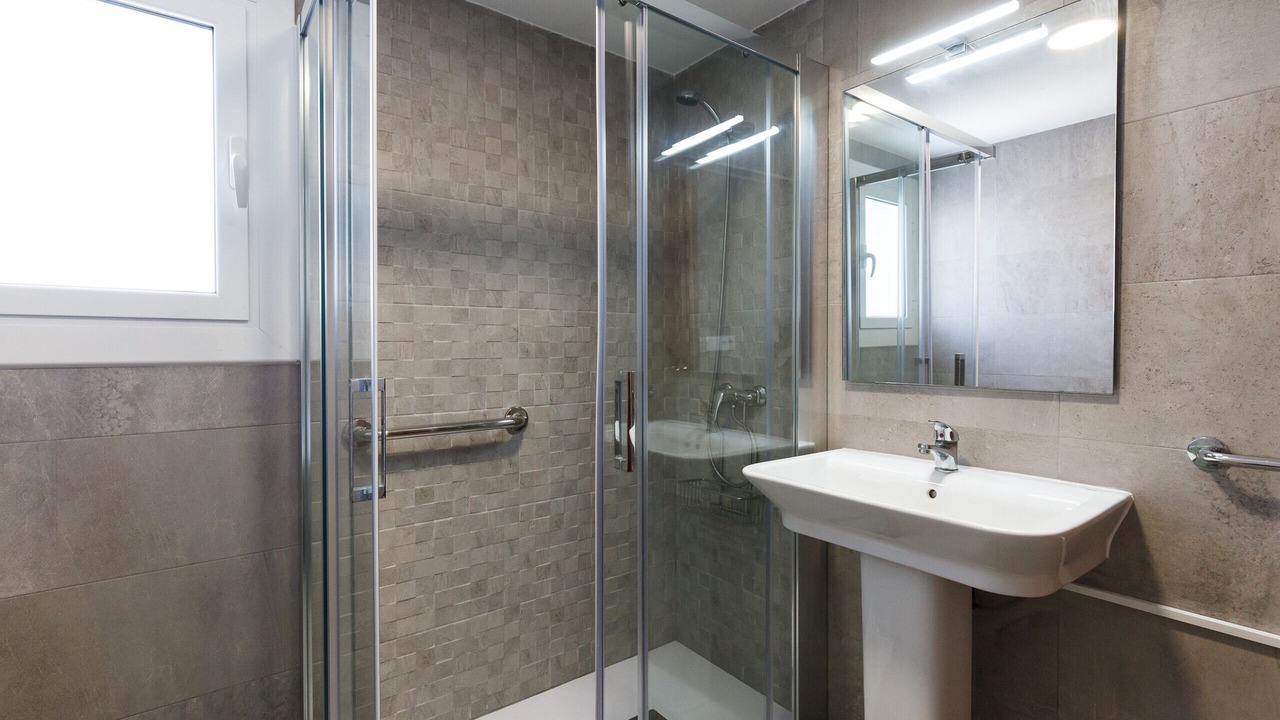 Photo of Bathroom in Salou City Centre