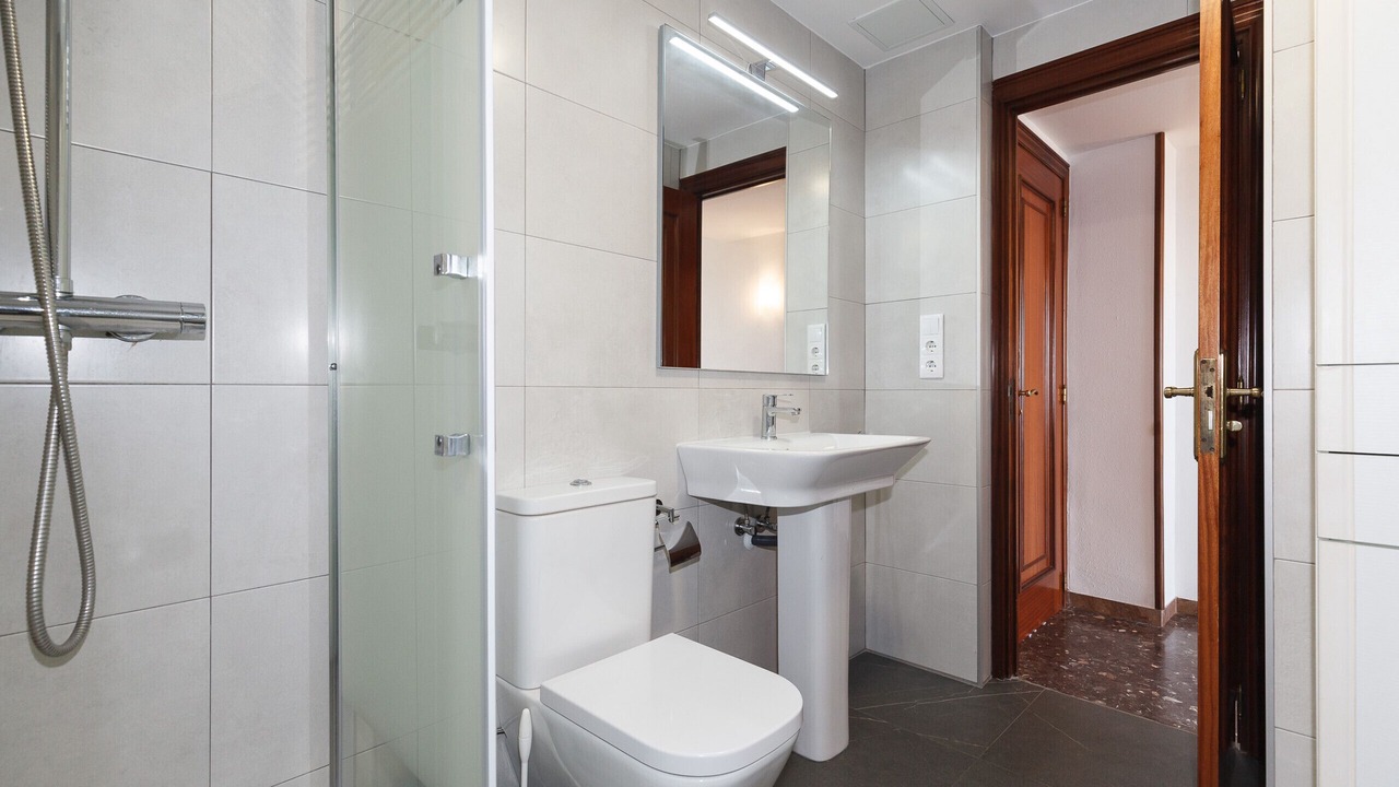 Photo of Bathroom in Salou City Centre