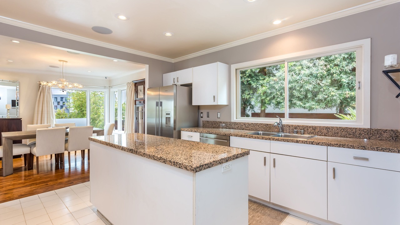 Photo of Kitchen in Hollywood Hills West