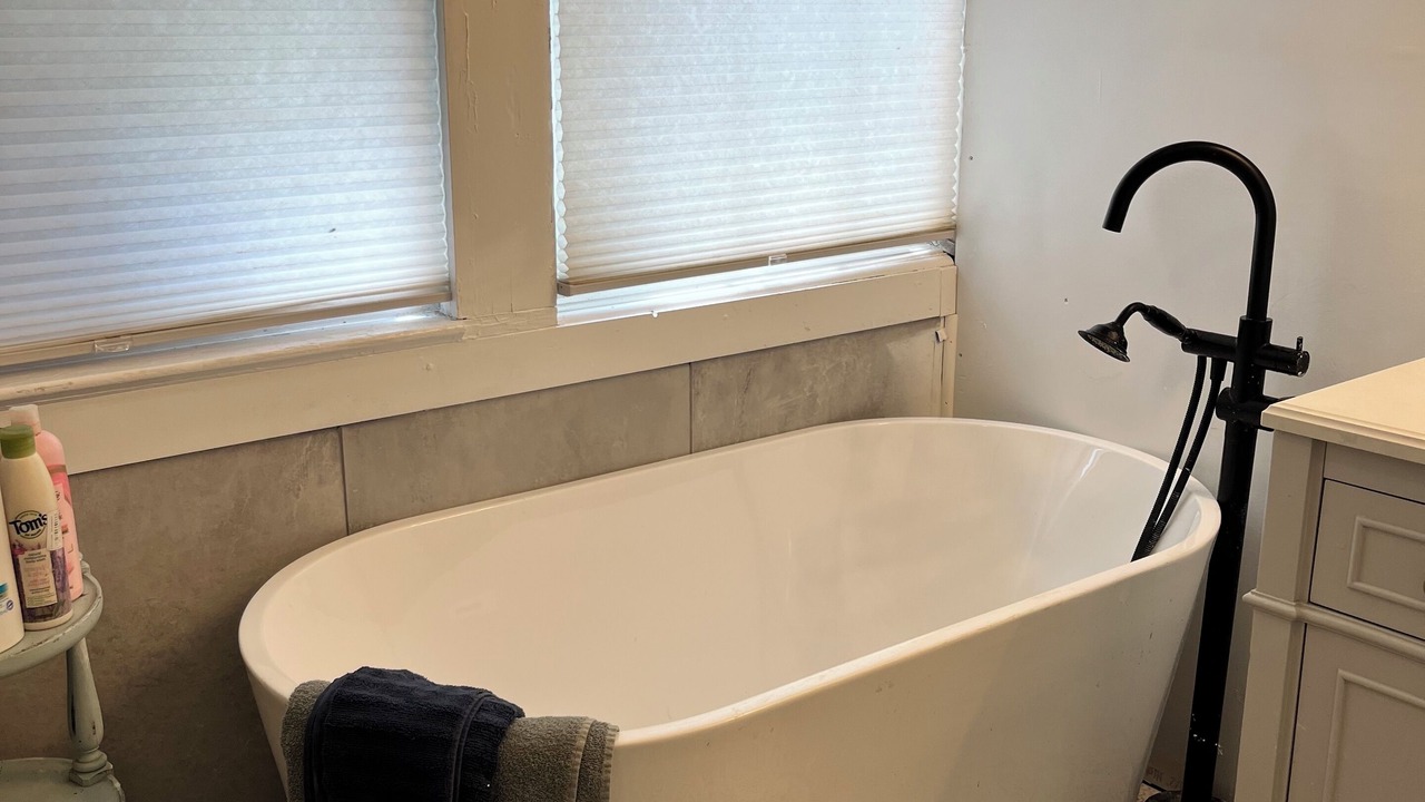 Photo of Bathroom in Sprott