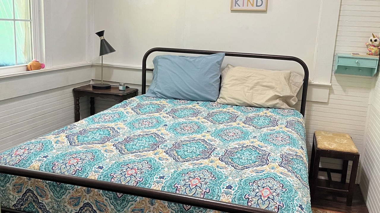 Photo of Bedroom in Sprott