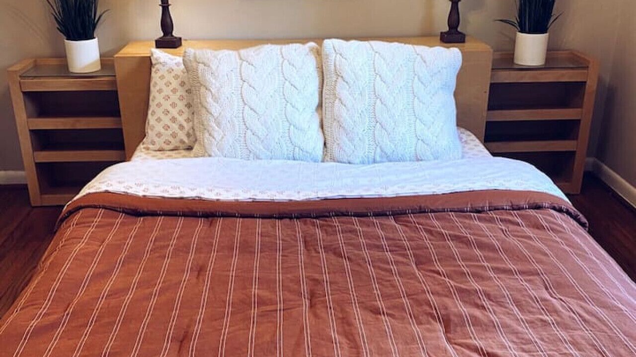 Photo of Bedroom in Crestline Heights