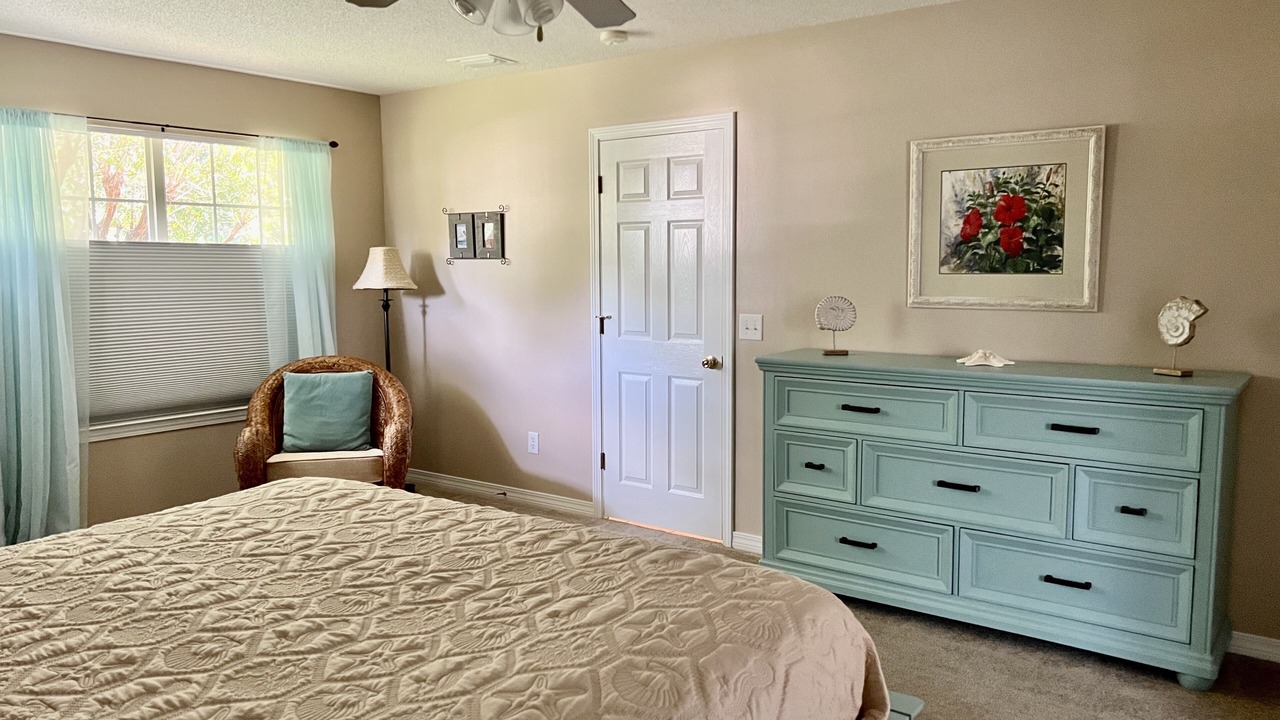 Photo of Bedroom in Gulf Breeze