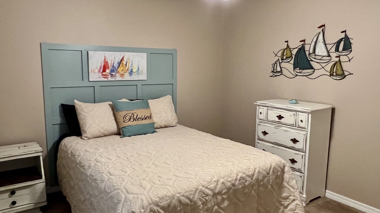 Photo of Bedroom in Gulf Breeze