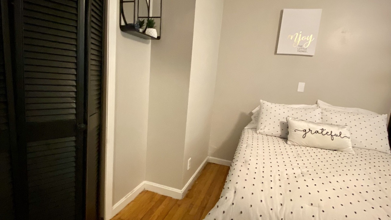 Photo of Bedroom in Tuscaloosa