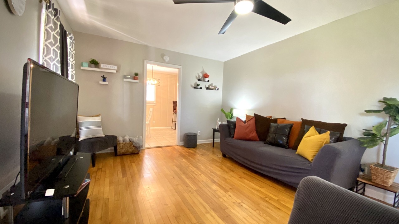 Photo of Livingroom in Tuscaloosa