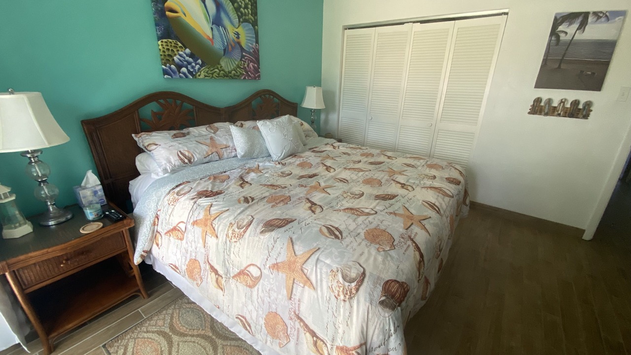 Photo of Bedroom in Estate Golden Rock