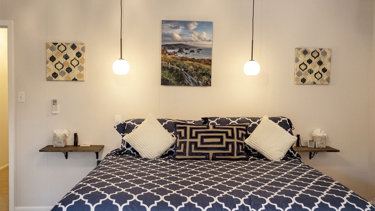 Photo of Bedroom in Fort Bragg