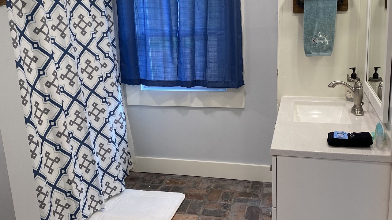 Photo of Bathroom in Dothan