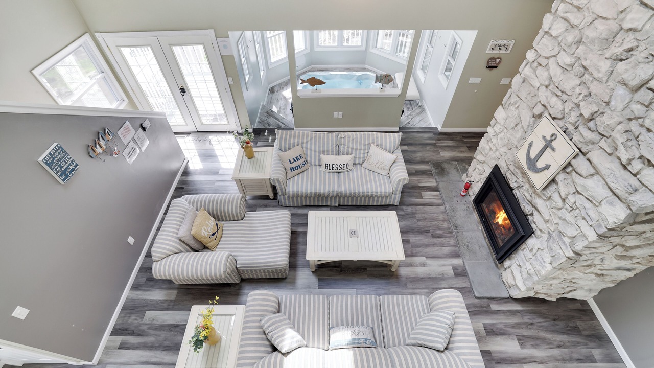 Photo of Livingroom in Wallenpaupauk Lake Estates