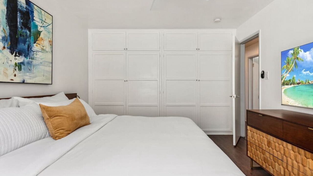Photo of Bedroom in Alamitos Beach