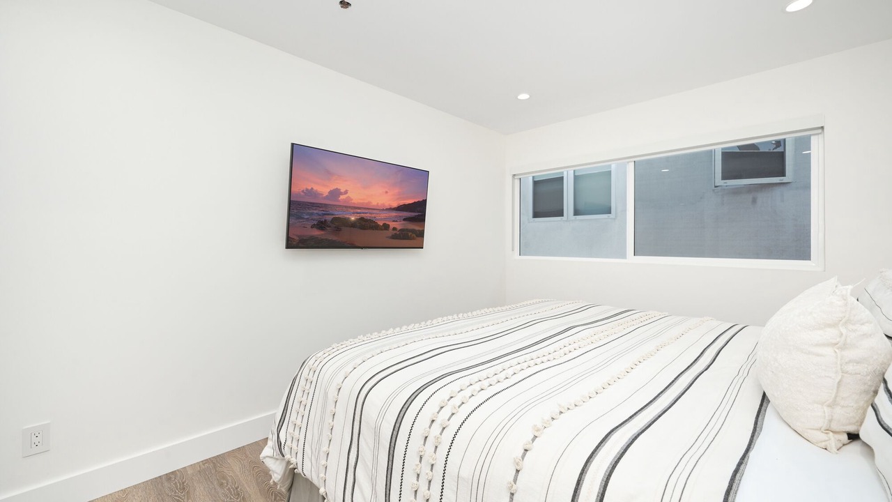 Photo of Bedroom in Balboa Island