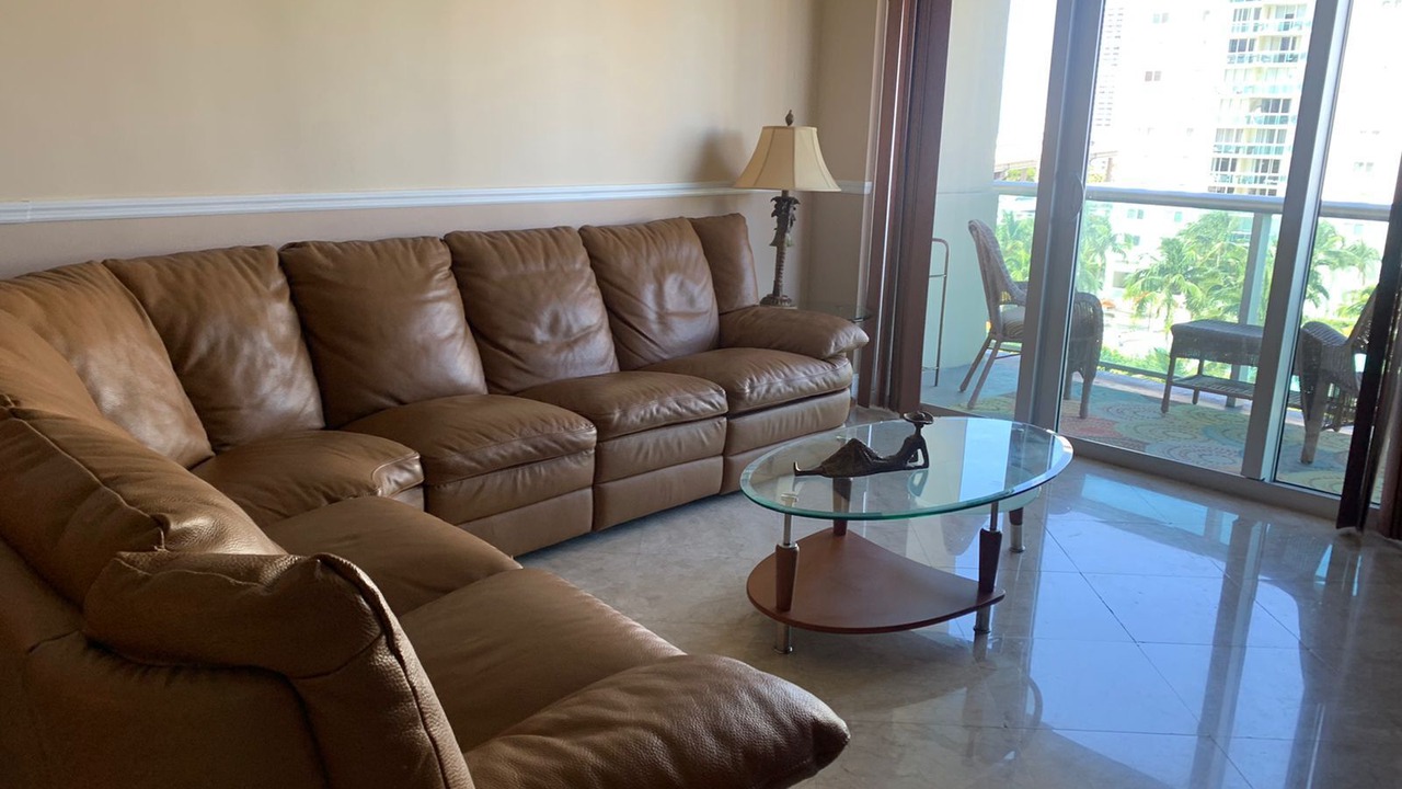 Photo of Livingroom in Aventura